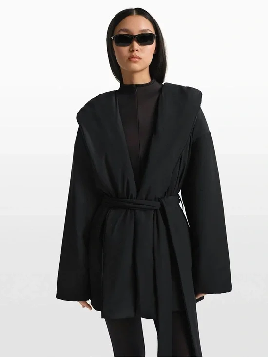 Nike Skims Wrap Coat - Picture 5 of 5